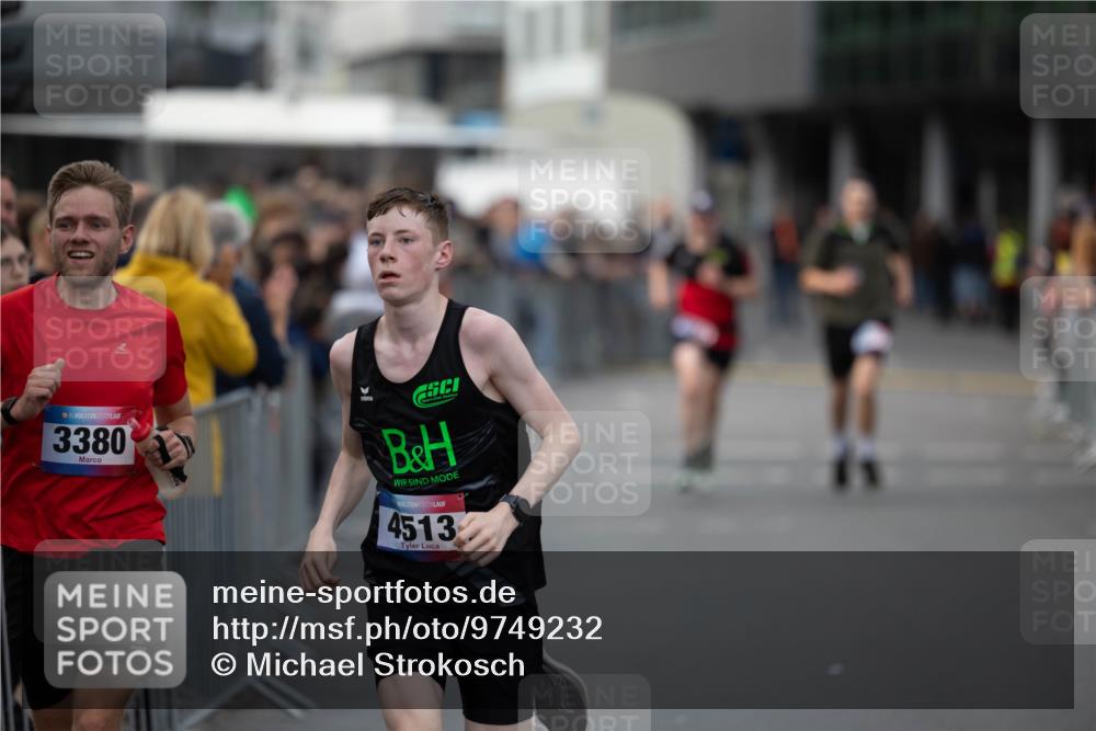 12.06.2026 - Holstenköstenlauf Michael Strokosch http://msf.ph/oto/9749232 12.06.2026 19:43:05 Laufen 36, 3380, 4513 meine-sportfotos.de
