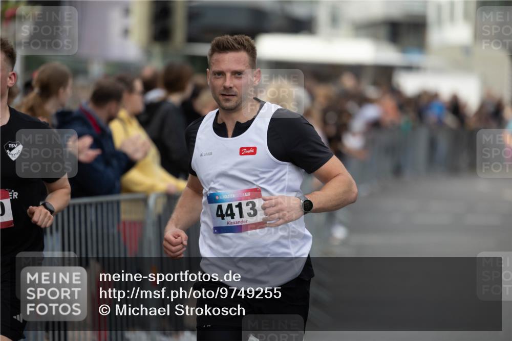 12.06.2026 - Holstenköstenlauf Michael Strokosch http://msf.ph/oto/9749255 12.06.2026 19:44:05 Laufen 36, 4413 meine-sportfotos.de