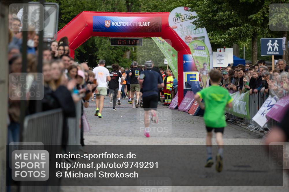 12.06.2026 - Holstenköstenlauf Michael Strokosch http://msf.ph/oto/9749291 12.06.2026 19:51:27 Laufen 32238, 15, 00, 300, 15, 10, 300, 4 meine-sportfotos.de