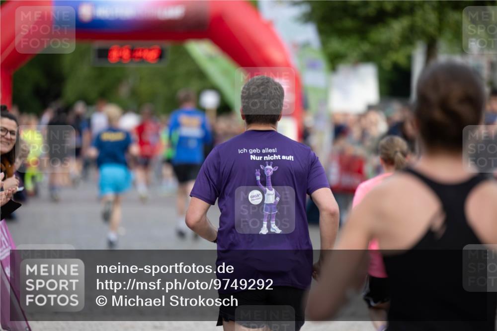 12.06.2026 - Holstenköstenlauf Michael Strokosch http://msf.ph/oto/9749292 12.06.2026 19:51:45 Laufen  meine-sportfotos.de