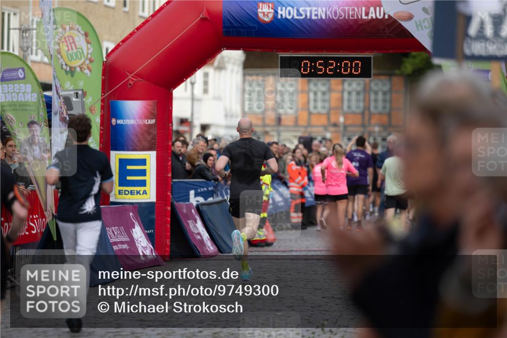 12.06.2026 - Holstenköstenlauf Michael Strokosch http://msf.ph/oto/9749300 12.06.2026 19:52:03 Laufen 201, 92298, 0, 52, 00, 219 meine-sportfotos.de