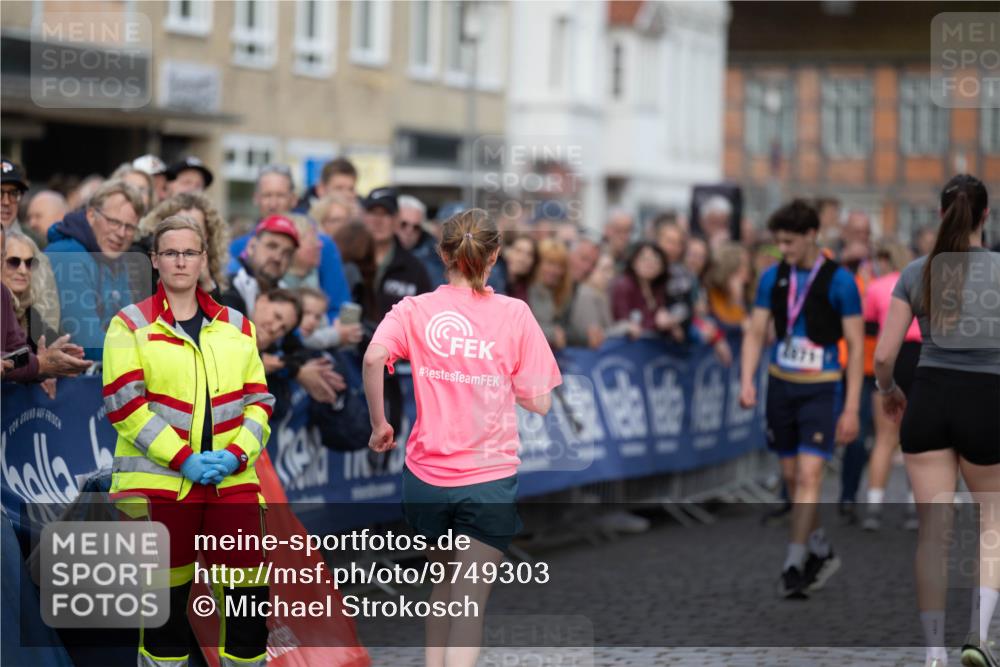 12.06.2026 - Holstenköstenlauf Michael Strokosch http://msf.ph/oto/9749303 12.06.2026 19:52:34 Laufen  meine-sportfotos.de