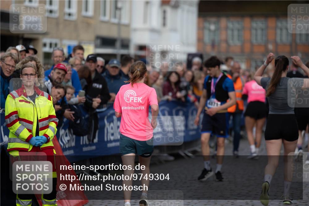 12.06.2026 - Holstenköstenlauf Michael Strokosch http://msf.ph/oto/9749304 12.06.2026 19:52:34 Laufen  meine-sportfotos.de