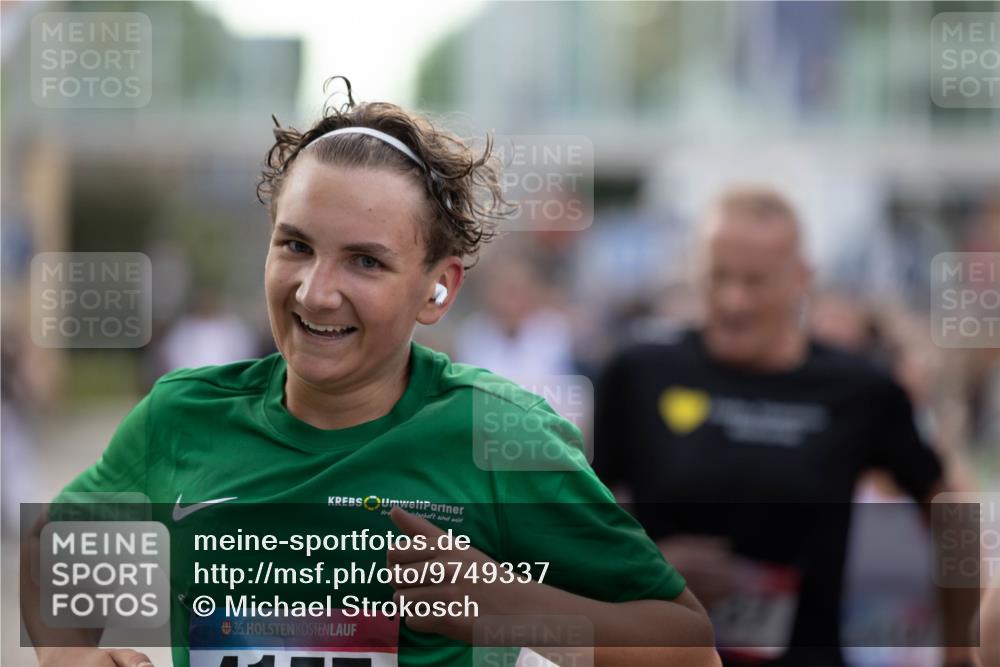 12.06.2026 - Holstenköstenlauf Michael Strokosch http://msf.ph/oto/9749337 12.06.2026 19:53:27 Laufen 36 meine-sportfotos.de