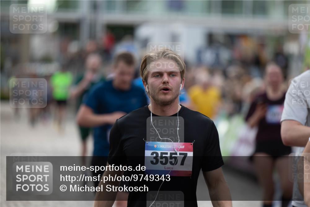 12.06.2026 - Holstenköstenlauf Michael Strokosch http://msf.ph/oto/9749343 12.06.2026 19:53:41 Laufen 36, 3557 meine-sportfotos.de