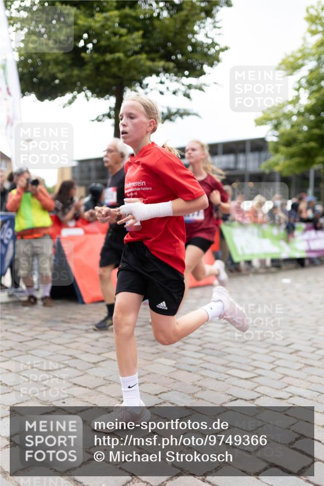 12.06.2026 - Holstenköstenlauf Michael Strokosch http://msf.ph/oto/9749366 12.06.2026 17:56:16 Laufen  meine-sportfotos.de