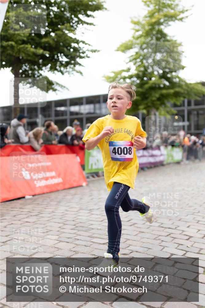 12.06.2026 - Holstenköstenlauf Michael Strokosch http://msf.ph/oto/9749371 12.06.2026 17:56:20 Laufen 36, 4008 meine-sportfotos.de