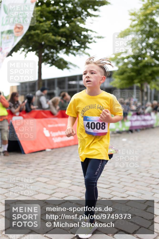 12.06.2026 - Holstenköstenlauf Michael Strokosch http://msf.ph/oto/9749373 12.06.2026 17:56:20 Laufen 36, 4008 meine-sportfotos.de