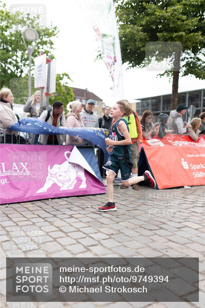 12.06.2026 - Holstenköstenlauf Michael Strokosch http://msf.ph/oto/9749394 12.06.2026 17:56:41 Laufen 13 meine-sportfotos.de