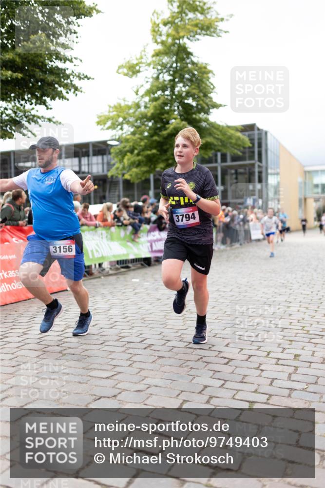 12.06.2026 - Holstenköstenlauf Michael Strokosch http://msf.ph/oto/9749403 12.06.2026 17:56:45 Laufen 3156, 3794 meine-sportfotos.de