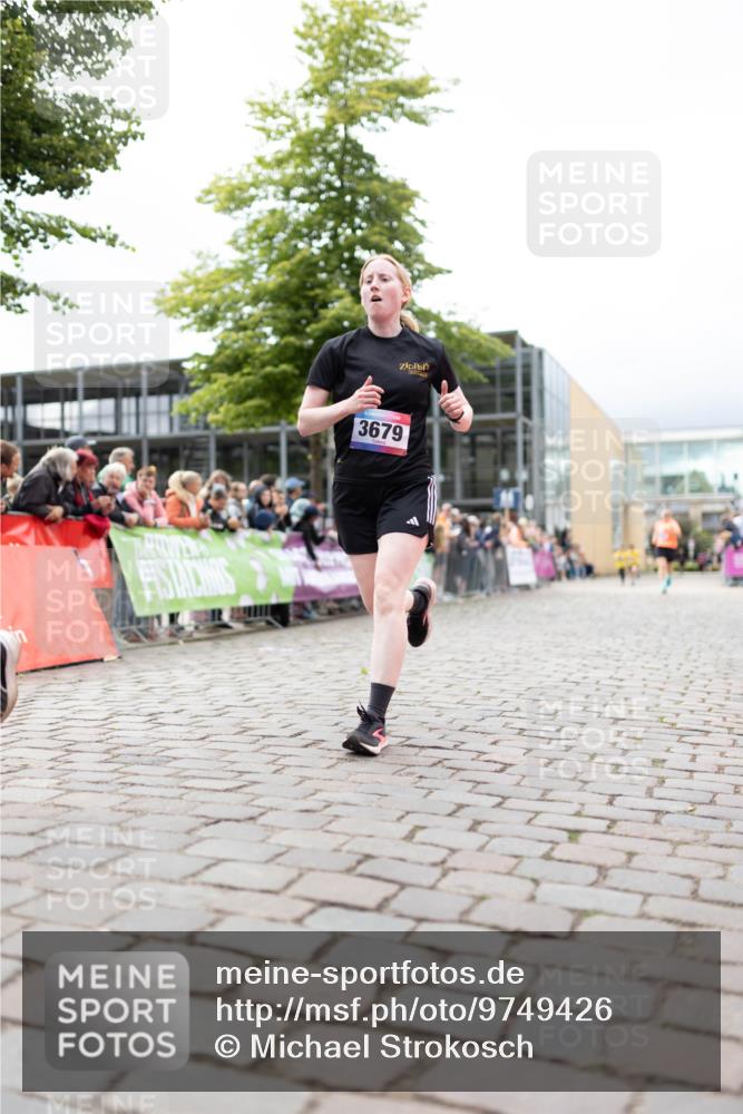 12.06.2026 - Holstenköstenlauf Michael Strokosch http://msf.ph/oto/9749426 12.06.2026 17:57:06 Laufen 3679 meine-sportfotos.de