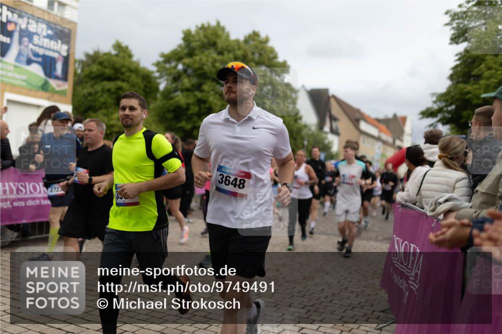 12.06.2026 - Holstenköstenlauf Michael Strokosch http://msf.ph/oto/9749491 12.06.2026 19:02:14 Laufen 3648 meine-sportfotos.de