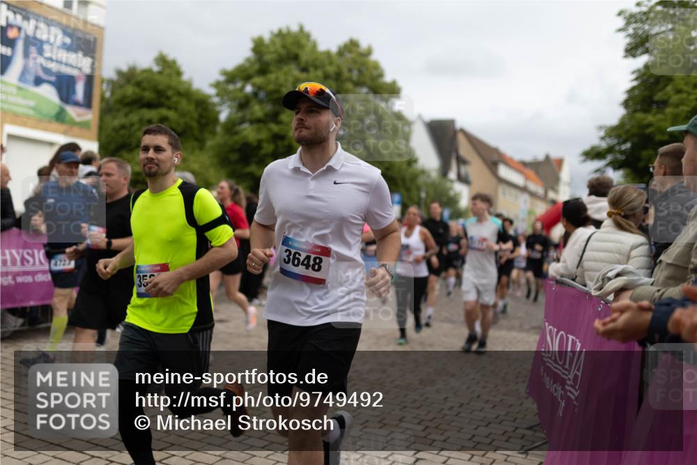 12.06.2026 - Holstenköstenlauf Michael Strokosch http://msf.ph/oto/9749492 12.06.2026 19:02:14 Laufen 352, 3648 meine-sportfotos.de