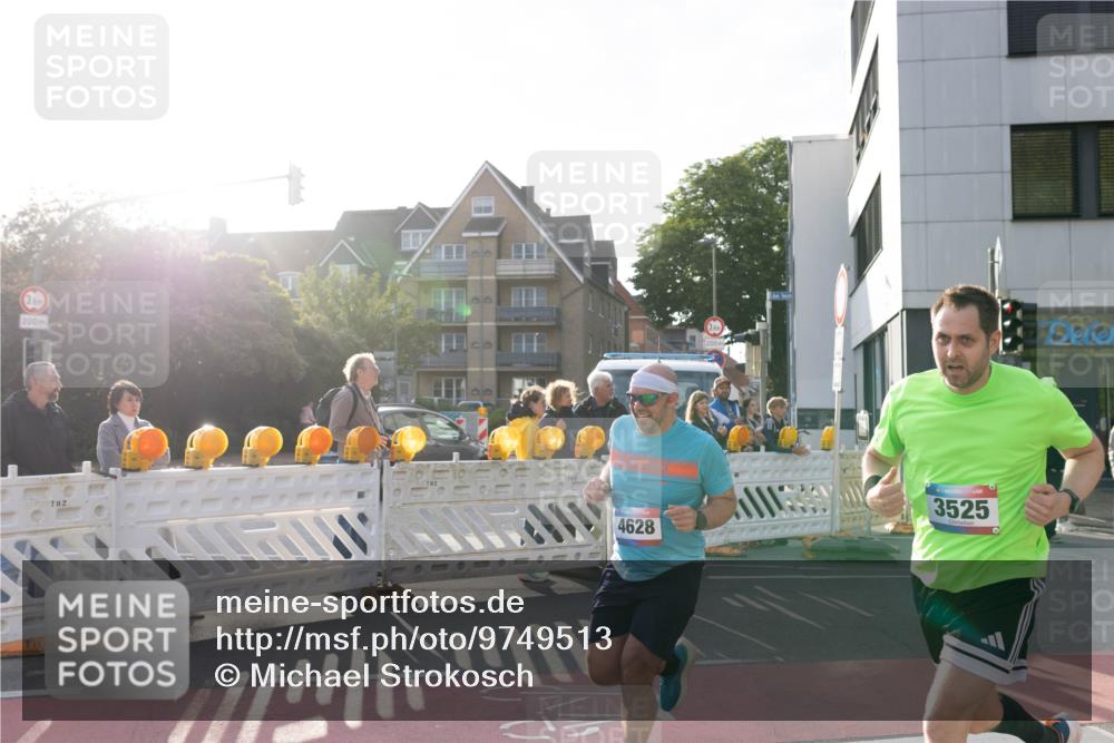 12.06.2026 - Holstenköstenlauf Michael Strokosch http://msf.ph/oto/9749513 12.06.2026 19:49:43 Laufen 200, 4628, 3525 meine-sportfotos.de