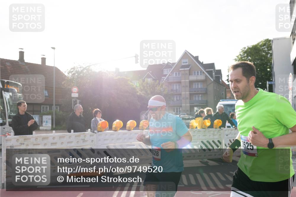 12.06.2026 - Holstenköstenlauf Michael Strokosch http://msf.ph/oto/9749520 12.06.2026 19:49:43 Laufen 782, 1628, 3525 meine-sportfotos.de