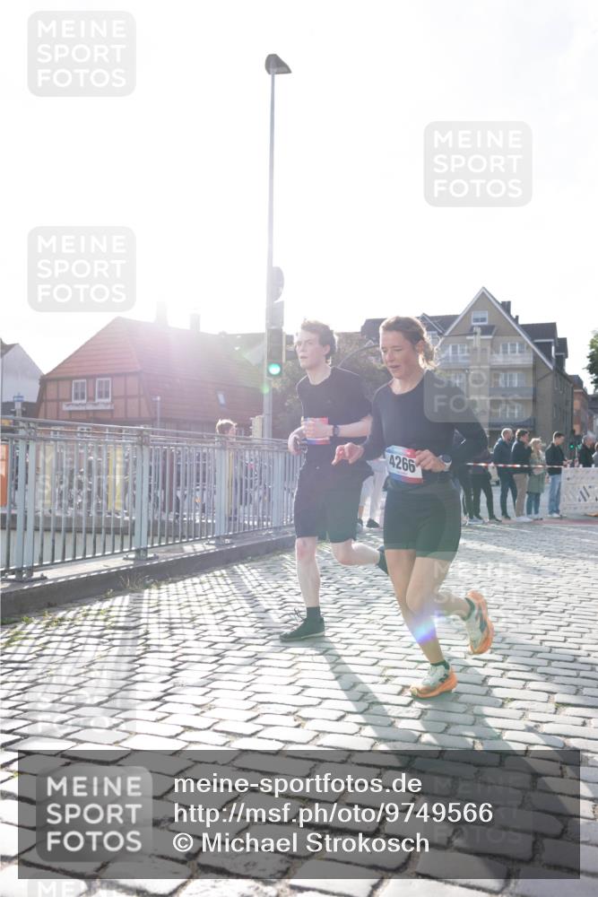 12.06.2026 - Holstenköstenlauf Michael Strokosch http://msf.ph/oto/9749566 12.06.2026 19:50:22 Laufen 4266 meine-sportfotos.de