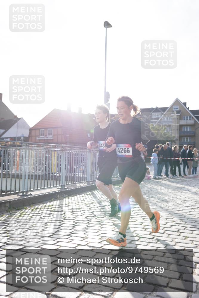 12.06.2026 - Holstenköstenlauf Michael Strokosch http://msf.ph/oto/9749569 12.06.2026 19:50:22 Laufen 343, 4266 meine-sportfotos.de