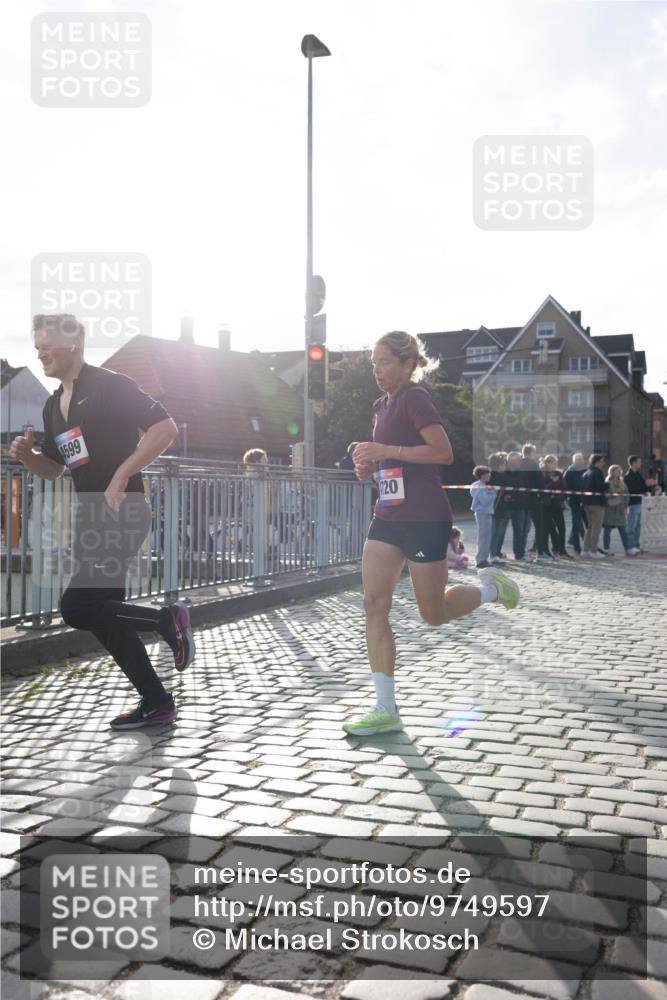 12.06.2026 - Holstenköstenlauf Michael Strokosch http://msf.ph/oto/9749597 12.06.2026 19:50:38 Laufen 4599, 120 meine-sportfotos.de
