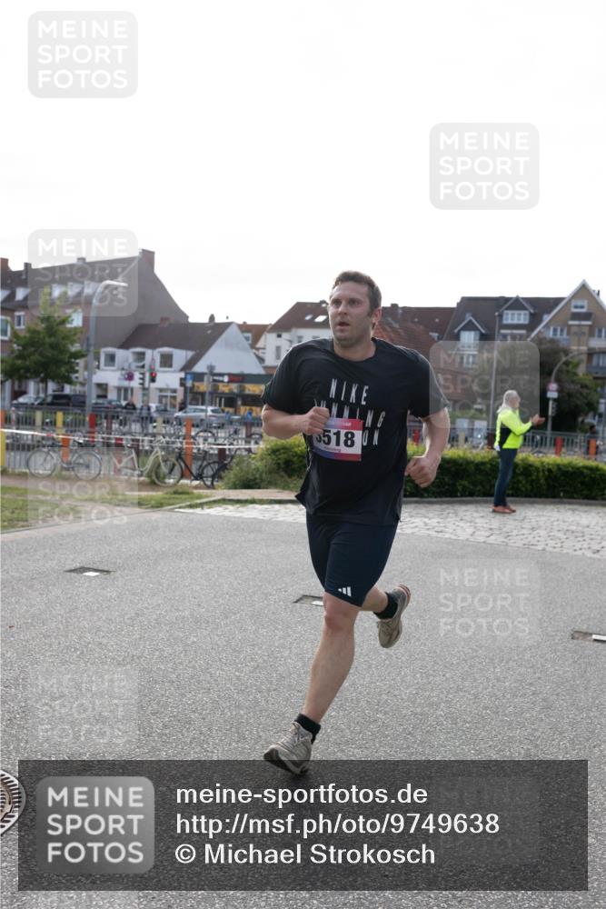 12.06.2026 - Holstenköstenlauf Michael Strokosch http://msf.ph/oto/9749638 12.06.2026 19:51:17 Laufen 518 meine-sportfotos.de