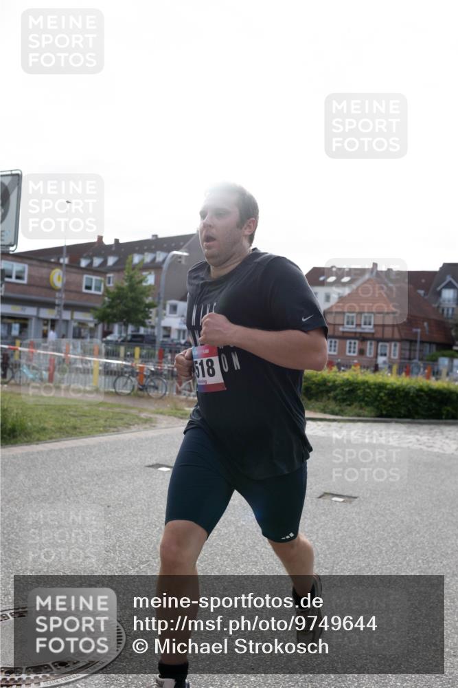 12.06.2026 - Holstenköstenlauf Michael Strokosch http://msf.ph/oto/9749644 12.06.2026 19:51:17 Laufen 518 meine-sportfotos.de