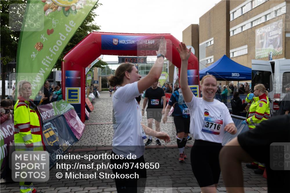 12.06.2026 - Holstenköstenlauf Michael Strokosch http://msf.ph/oto/9749650 12.06.2026 19:54:14 Laufen 10, 53, 58, 3474, 367, 3716 meine-sportfotos.de