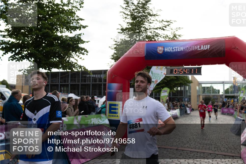 12.06.2026 - Holstenköstenlauf Michael Strokosch http://msf.ph/oto/9749658 12.06.2026 19:54:27 Laufen 9, 4460, 4881, 0, 54, 11 meine-sportfotos.de