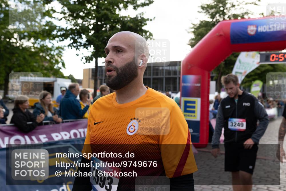 12.06.2026 - Holstenköstenlauf Michael Strokosch http://msf.ph/oto/9749676 12.06.2026 19:54:41 Laufen 0, 36, 4593, 3249, 0, 5 meine-sportfotos.de