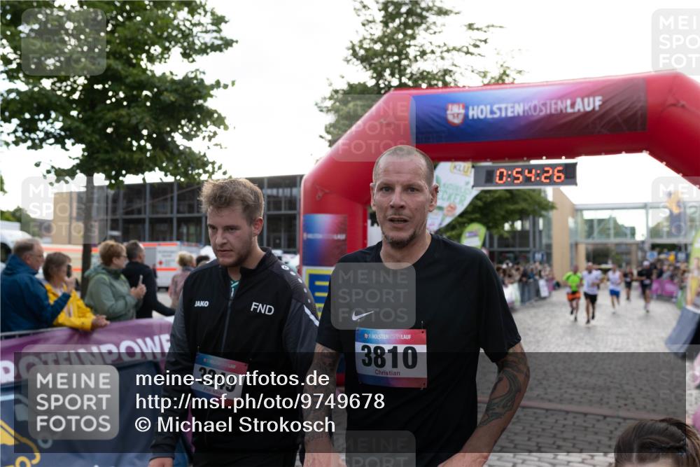 12.06.2026 - Holstenköstenlauf Michael Strokosch http://msf.ph/oto/9749678 12.06.2026 19:54:43 Laufen 3249, 36, 3810, 0, 54, 26 meine-sportfotos.de