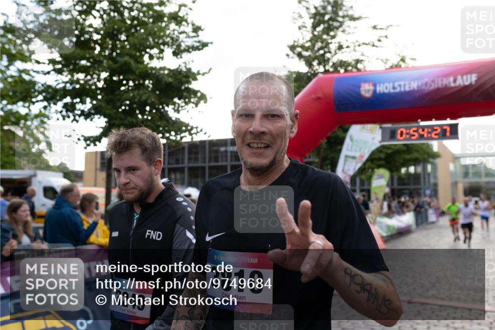 12.06.2026 - Holstenköstenlauf Michael Strokosch http://msf.ph/oto/9749684 12.06.2026 19:54:43 Laufen 36, 3810, 3249, 0, 54, 27 meine-sportfotos.de