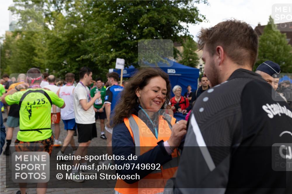 12.06.2026 - Holstenköstenlauf Michael Strokosch http://msf.ph/oto/9749692 12.06.2026 19:55:04 Laufen 25 meine-sportfotos.de