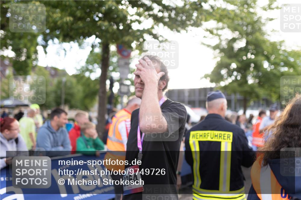 12.06.2026 - Holstenköstenlauf Michael Strokosch http://msf.ph/oto/9749726 12.06.2026 19:55:54 Laufen 3364 meine-sportfotos.de