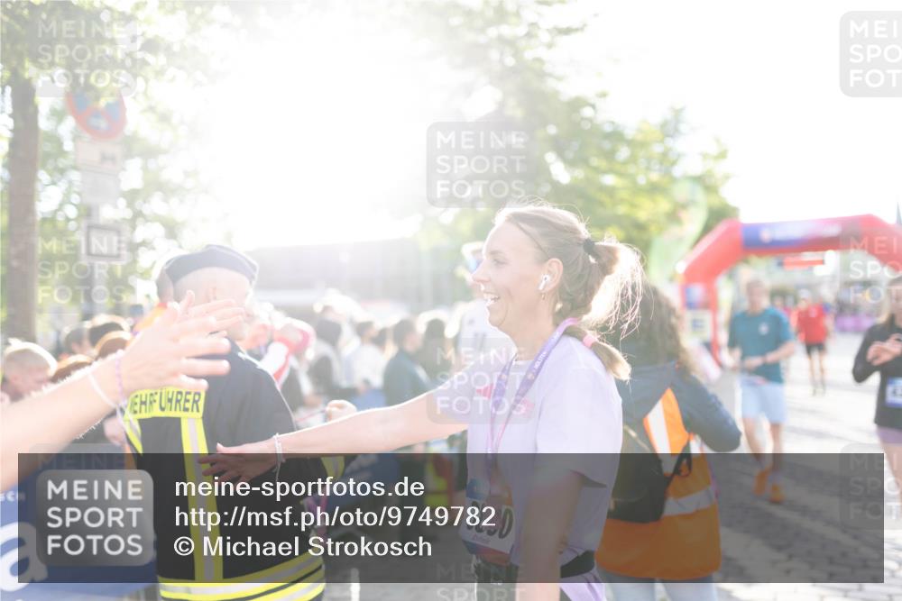 12.06.2026 - Holstenköstenlauf Michael Strokosch http://msf.ph/oto/9749782 12.06.2026 19:57:02 Laufen 3800 meine-sportfotos.de