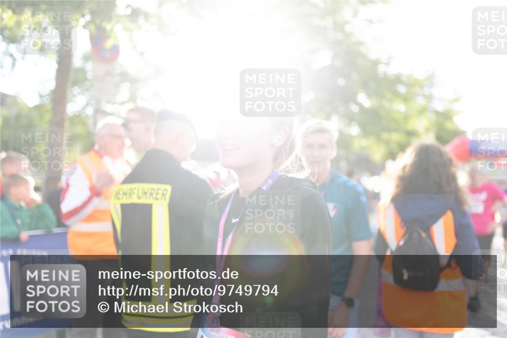 12.06.2026 - Holstenköstenlauf Michael Strokosch http://msf.ph/oto/9749794 12.06.2026 19:57:09 Laufen 36, 1 meine-sportfotos.de