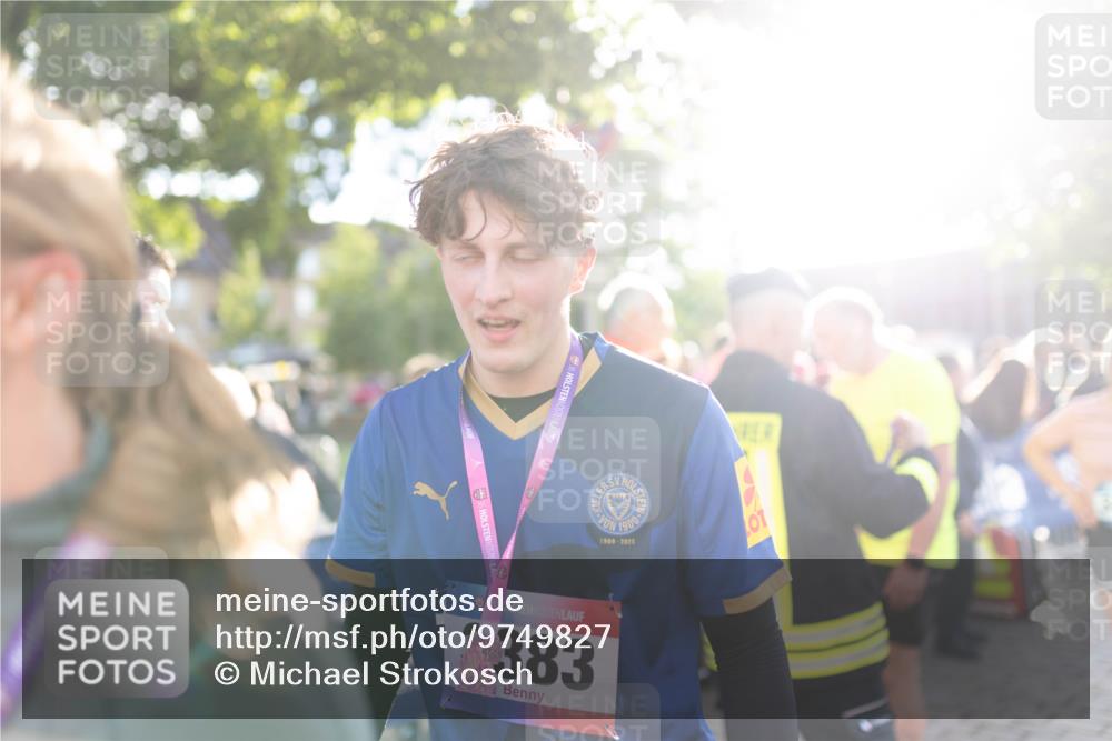 12.06.2026 - Holstenköstenlauf Michael Strokosch http://msf.ph/oto/9749827 12.06.2026 19:57:40 Laufen 383, 1900, 1900, 2025 meine-sportfotos.de