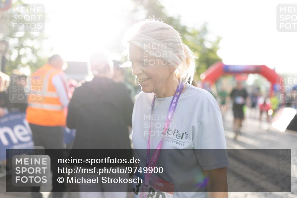 12.06.2026 - Holstenköstenlauf Michael Strokosch http://msf.ph/oto/9749900 12.06.2026 19:58:54 Laufen 36, 36, 36, 3 meine-sportfotos.de