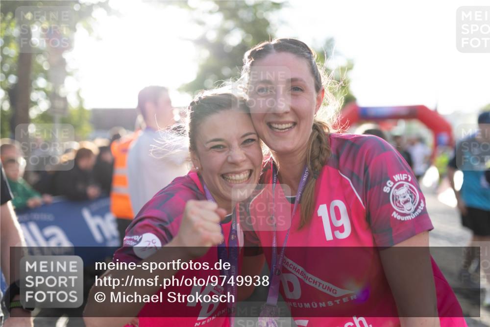 12.06.2026 - Holstenköstenlauf Michael Strokosch http://msf.ph/oto/9749938 12.06.2026 19:59:43 Laufen 10, 36, 36, 19 meine-sportfotos.de