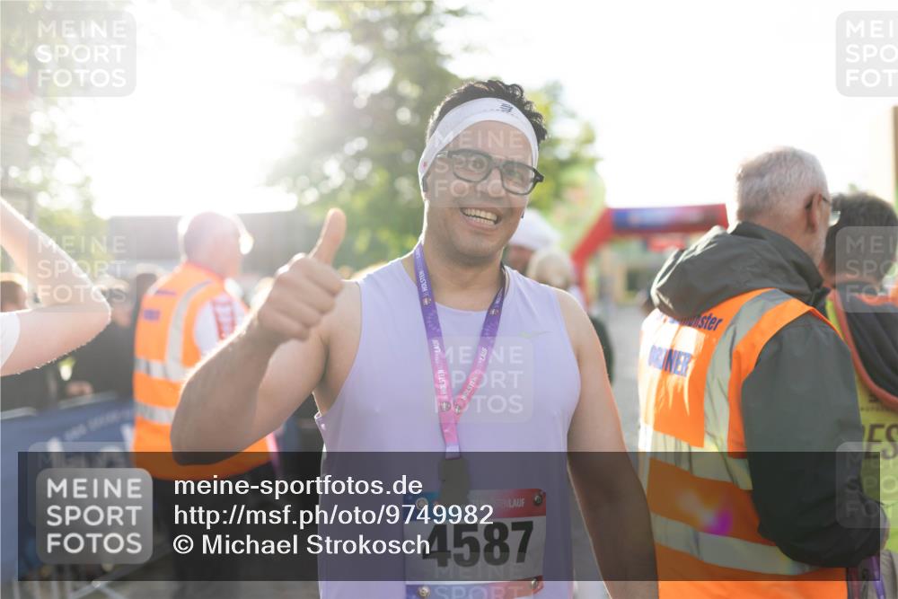 12.06.2026 - Holstenköstenlauf Michael Strokosch http://msf.ph/oto/9749982 12.06.2026 20:00:12 Laufen 36, 4587 meine-sportfotos.de