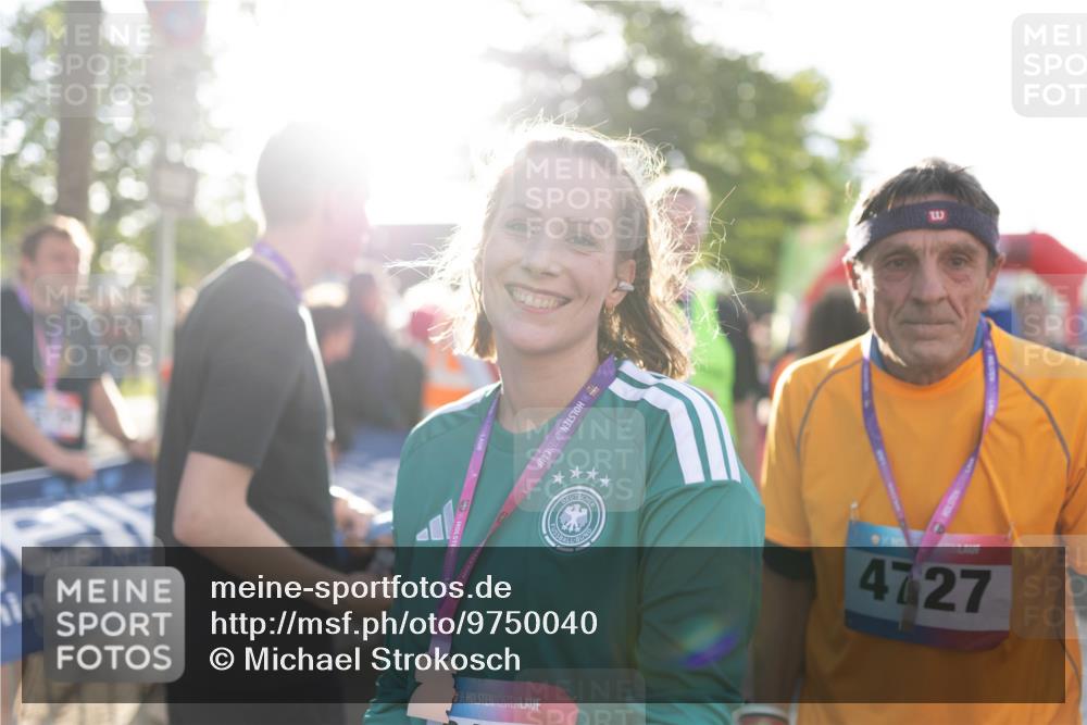 12.06.2026 - Holstenköstenlauf Michael Strokosch http://msf.ph/oto/9750040 12.06.2026 20:01:56 Laufen 36, 36, 4727 meine-sportfotos.de