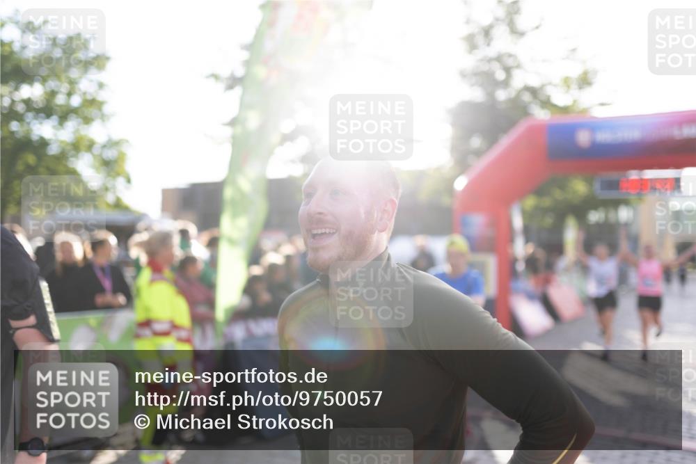 12.06.2026 - Holstenköstenlauf Michael Strokosch http://msf.ph/oto/9750057 12.06.2026 20:04:00 Laufen  meine-sportfotos.de