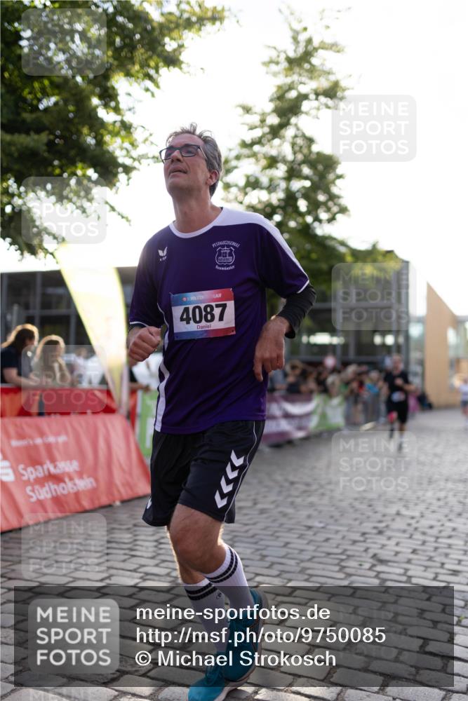 12.06.2026 - Holstenköstenlauf Michael Strokosch http://msf.ph/oto/9750085 12.06.2026 20:04:27 Laufen 36, 4087 meine-sportfotos.de