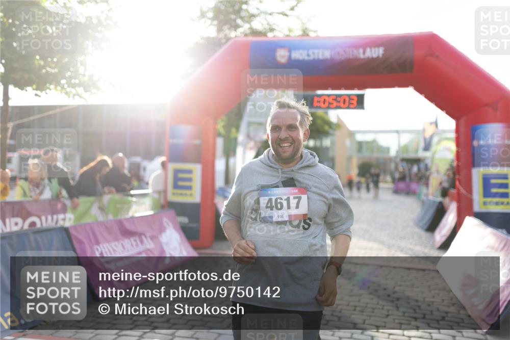 12.06.2026 - Holstenköstenlauf Michael Strokosch http://msf.ph/oto/9750142 12.06.2026 20:05:19 Laufen 03, 36, 4617, 196 meine-sportfotos.de