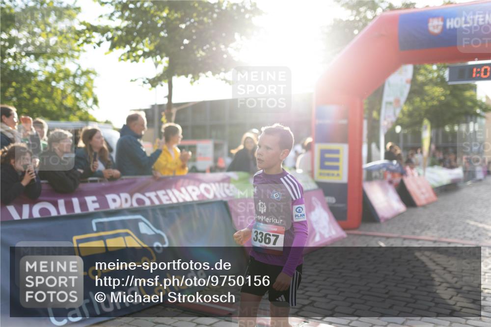 12.06.2026 - Holstenköstenlauf Michael Strokosch http://msf.ph/oto/9750156 12.06.2026 20:05:26 Laufen 3367, 1, 0 meine-sportfotos.de
