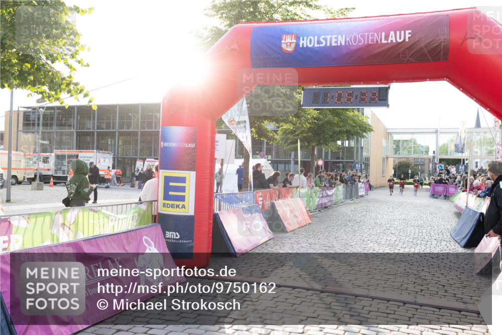 12.06.2026 - Holstenköstenlauf Michael Strokosch http://msf.ph/oto/9750162 12.06.2026 20:06:56 Laufen  meine-sportfotos.de