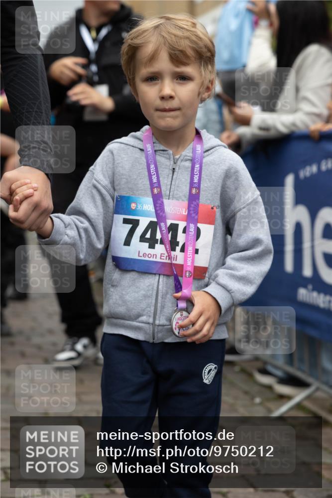 12.06.2026 - Holstenköstenlauf Michael Strokosch http://msf.ph/oto/9750212 12.06.2026 15:03:01 Laufen 36, 36, 36, 36, 74, 42, 36 meine-sportfotos.de