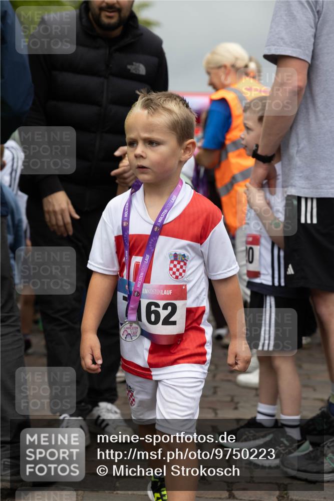 12.06.2026 - Holstenköstenlauf Michael Strokosch http://msf.ph/oto/9750223 12.06.2026 15:03:15 Laufen 36, 36, 36, 62 meine-sportfotos.de
