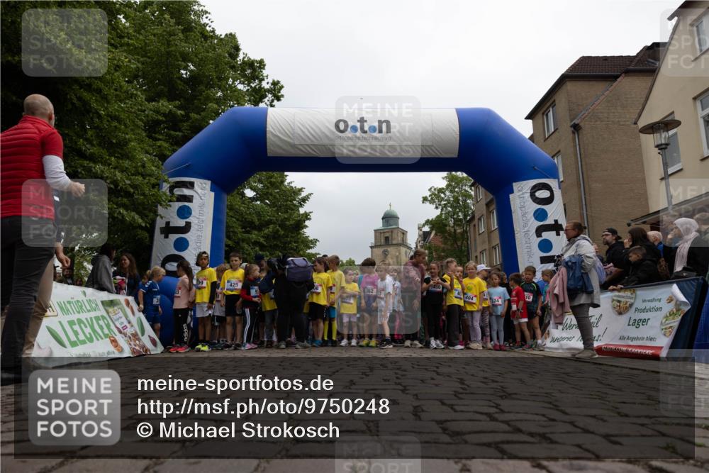 12.06.2026 - Holstenköstenlauf Michael Strokosch http://msf.ph/oto/9750248 12.06.2026 15:21:02 Laufen 1450, 41, 10, 162, 404, 425, 524 meine-sportfotos.de