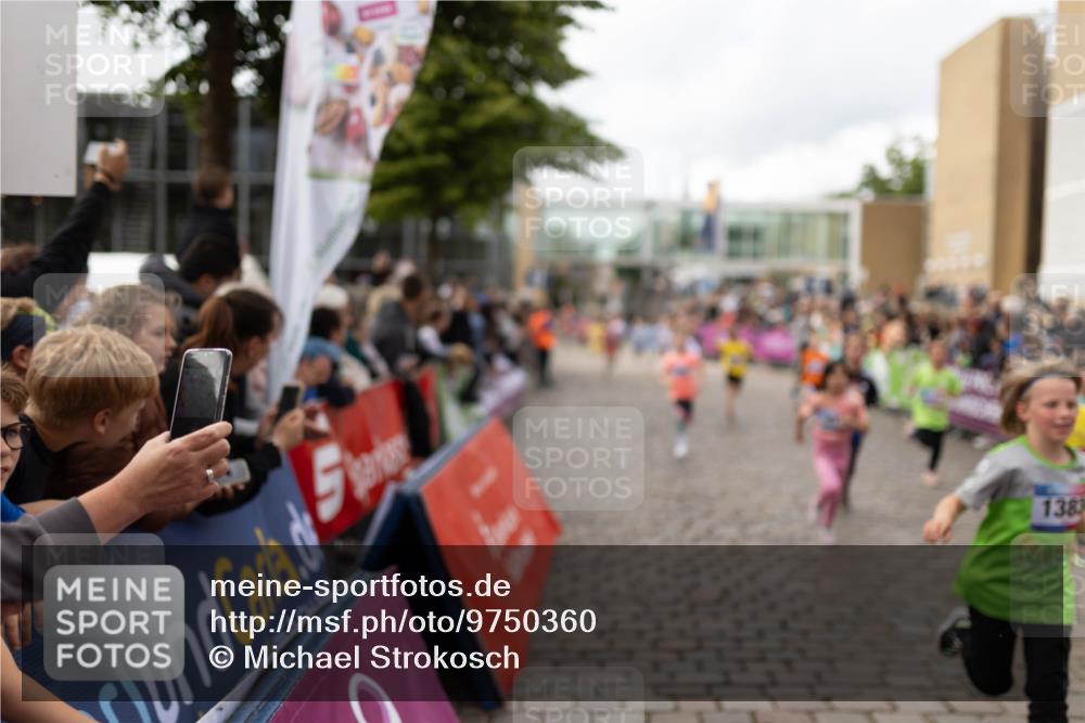 12.06.2026 - Holstenköstenlauf Michael Strokosch http://msf.ph/oto/9750360 12.06.2026 16:07:52 Laufen 138 meine-sportfotos.de
