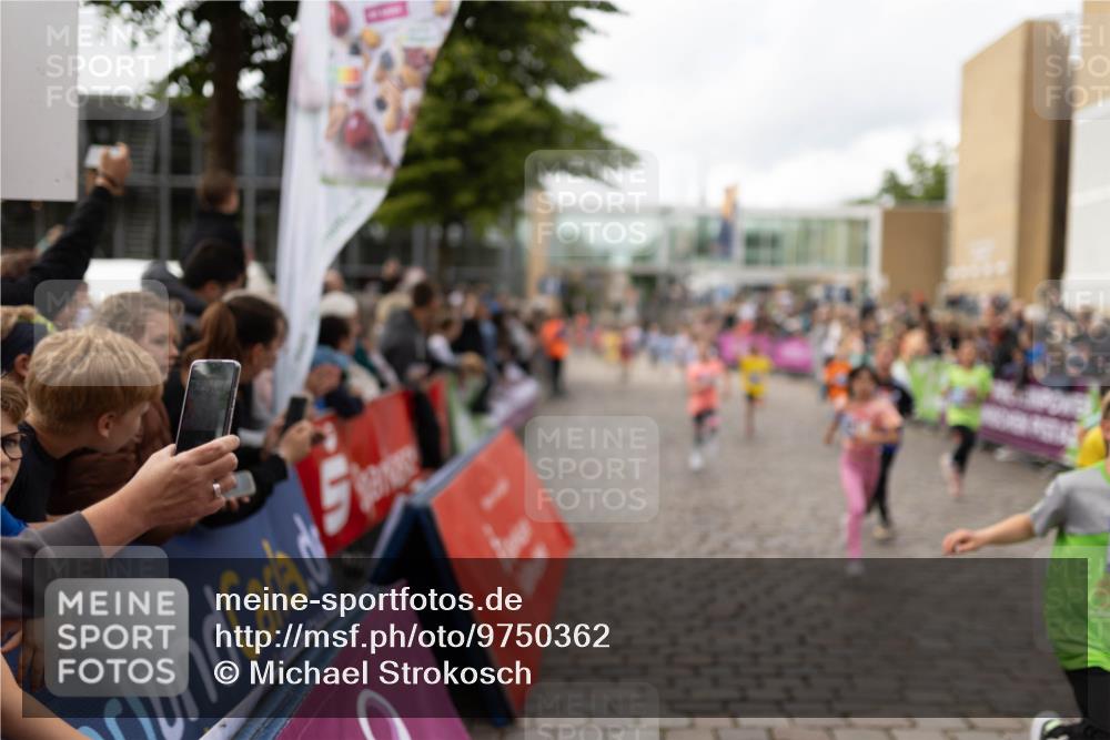 12.06.2026 - Holstenköstenlauf Michael Strokosch http://msf.ph/oto/9750362 12.06.2026 16:07:52 Laufen  meine-sportfotos.de