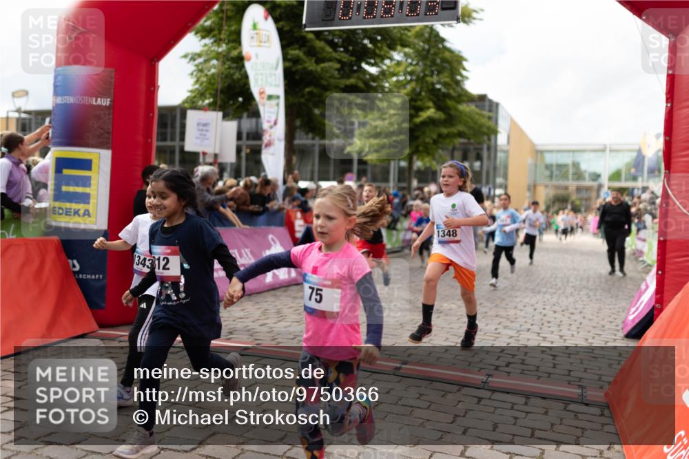 12.06.2026 - Holstenköstenlauf Michael Strokosch http://msf.ph/oto/9750366 12.06.2026 16:08:22 Laufen 73, 134312, 214, 75, 1348 meine-sportfotos.de