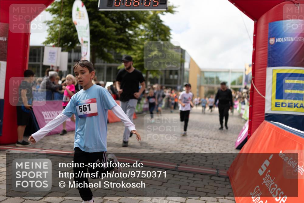 12.06.2026 - Holstenköstenlauf Michael Strokosch http://msf.ph/oto/9750371 12.06.2026 16:08:24 Laufen 561 meine-sportfotos.de
